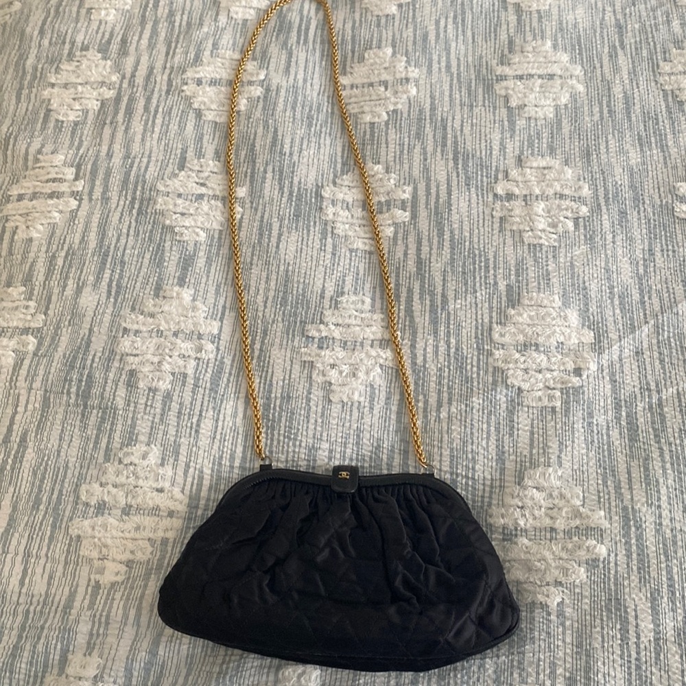 Chanel vintage coin purse